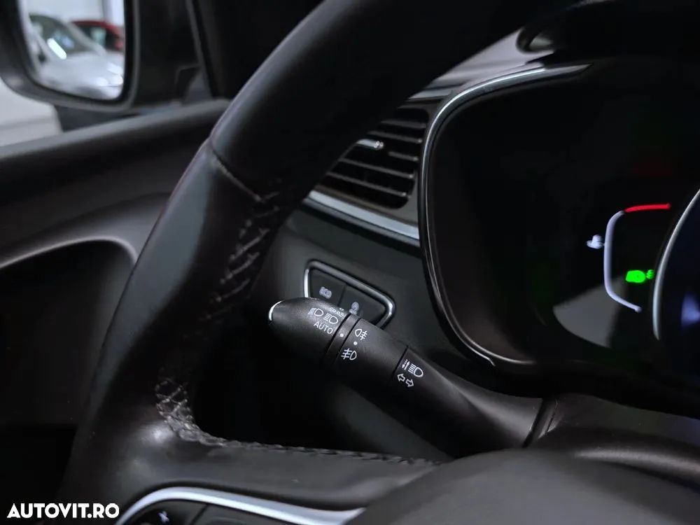 Renault Kadjar BLUE dCi EDC Intens - 12