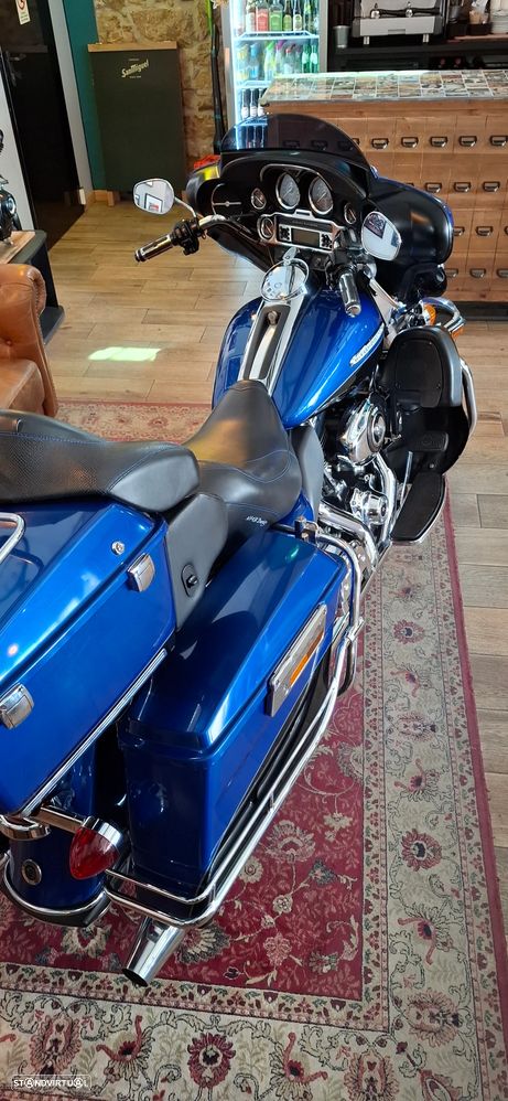 Harley-Davidson Electra Glide Ultra Limited - 5