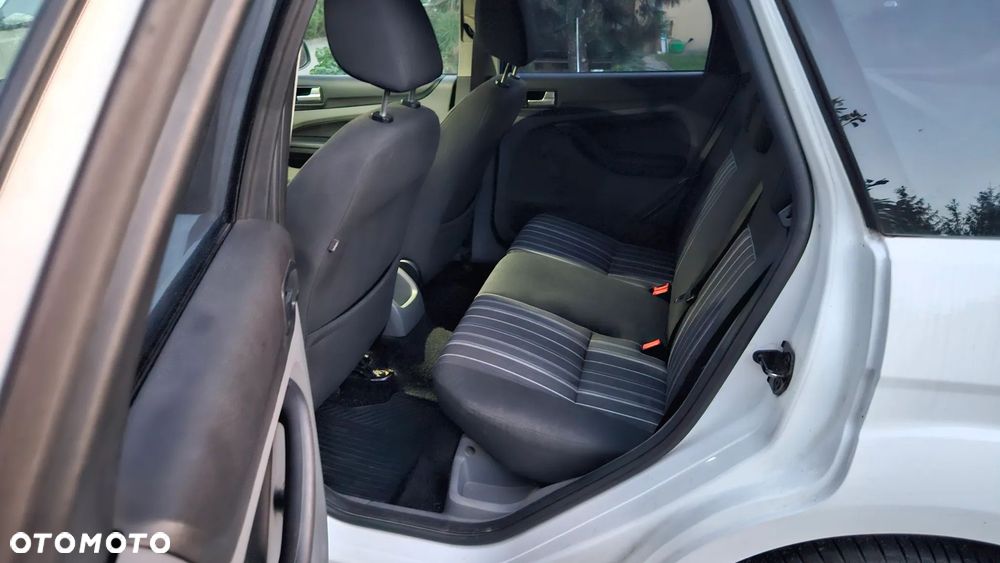 Ford Focus 1.6 TDCi Silver X - 8