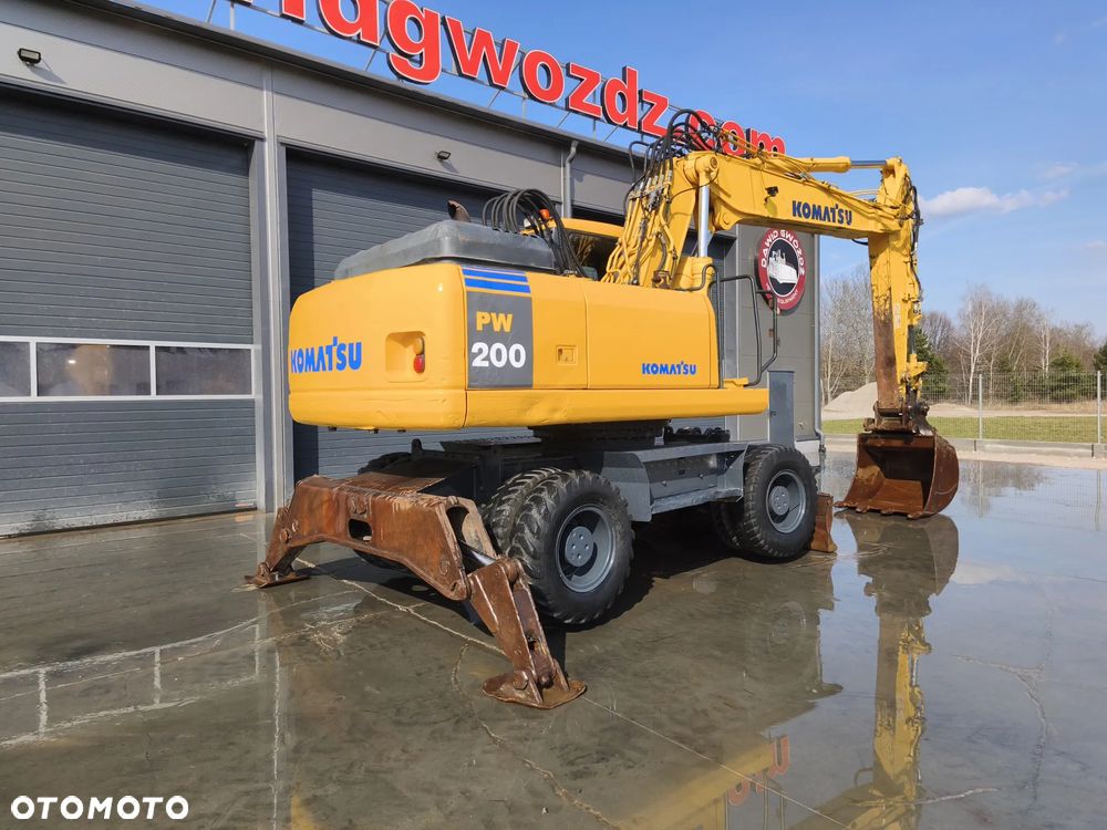 Komatsu PW200-7E0 - 3
