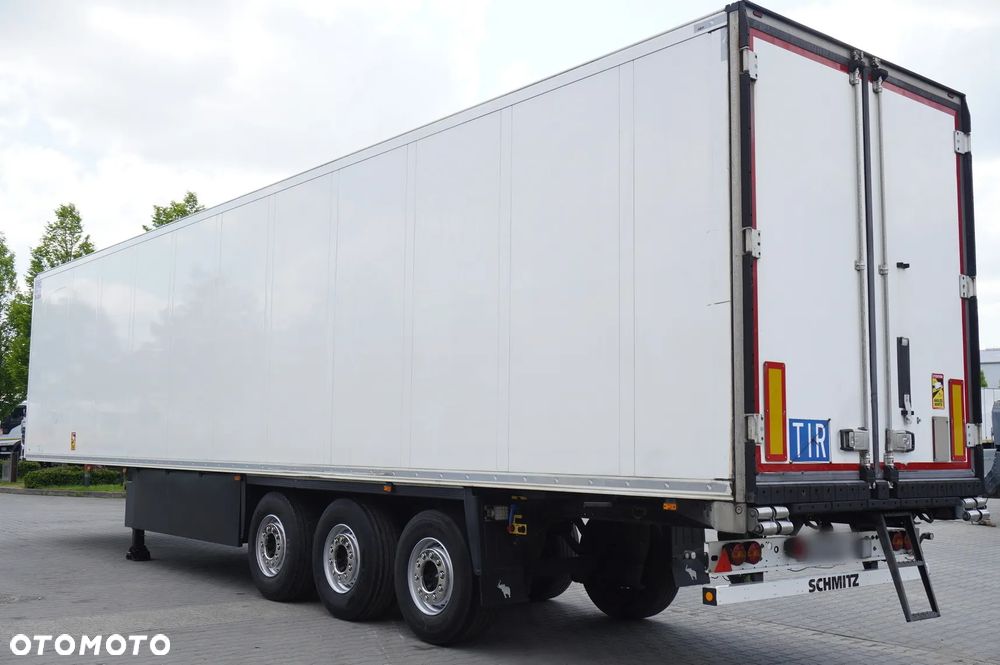 Schmitz Cargobull Naczepa chłodnicza Schmitz / Carrier Vector 1550_250496 - 7