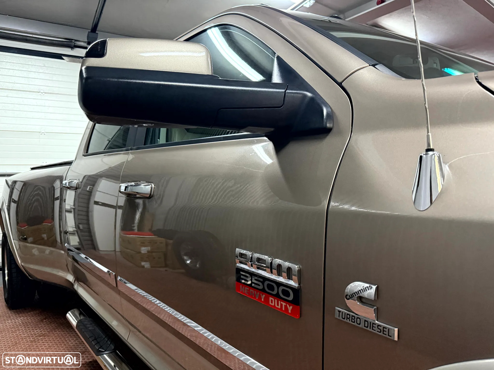 Dodge RAM 3500 Dually 6.7 Cummins Laramie - 49