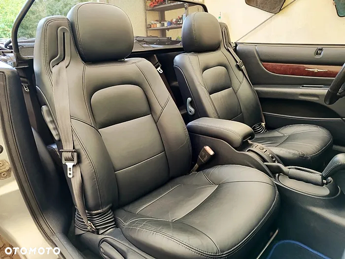 Chrysler Sebring 2.7 LX - 40