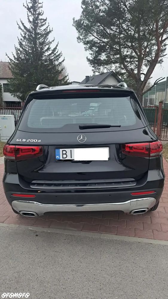 Mercedes-Benz GLB - 13
