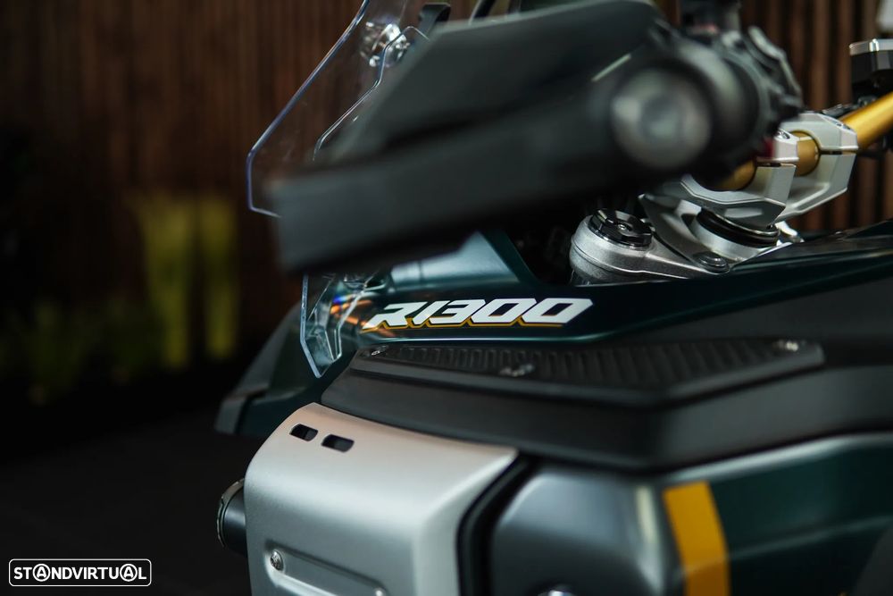 BMW R 1300 GS Adventure KARAKORUM Option 719 Akrapovic ASA - 9