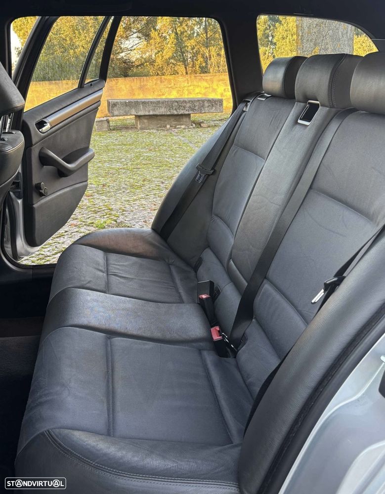 BMW 320 d Touring Edition Sport - 9