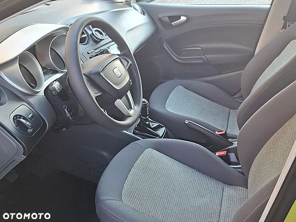 Seat Ibiza 1.4 16V Sport - 28
