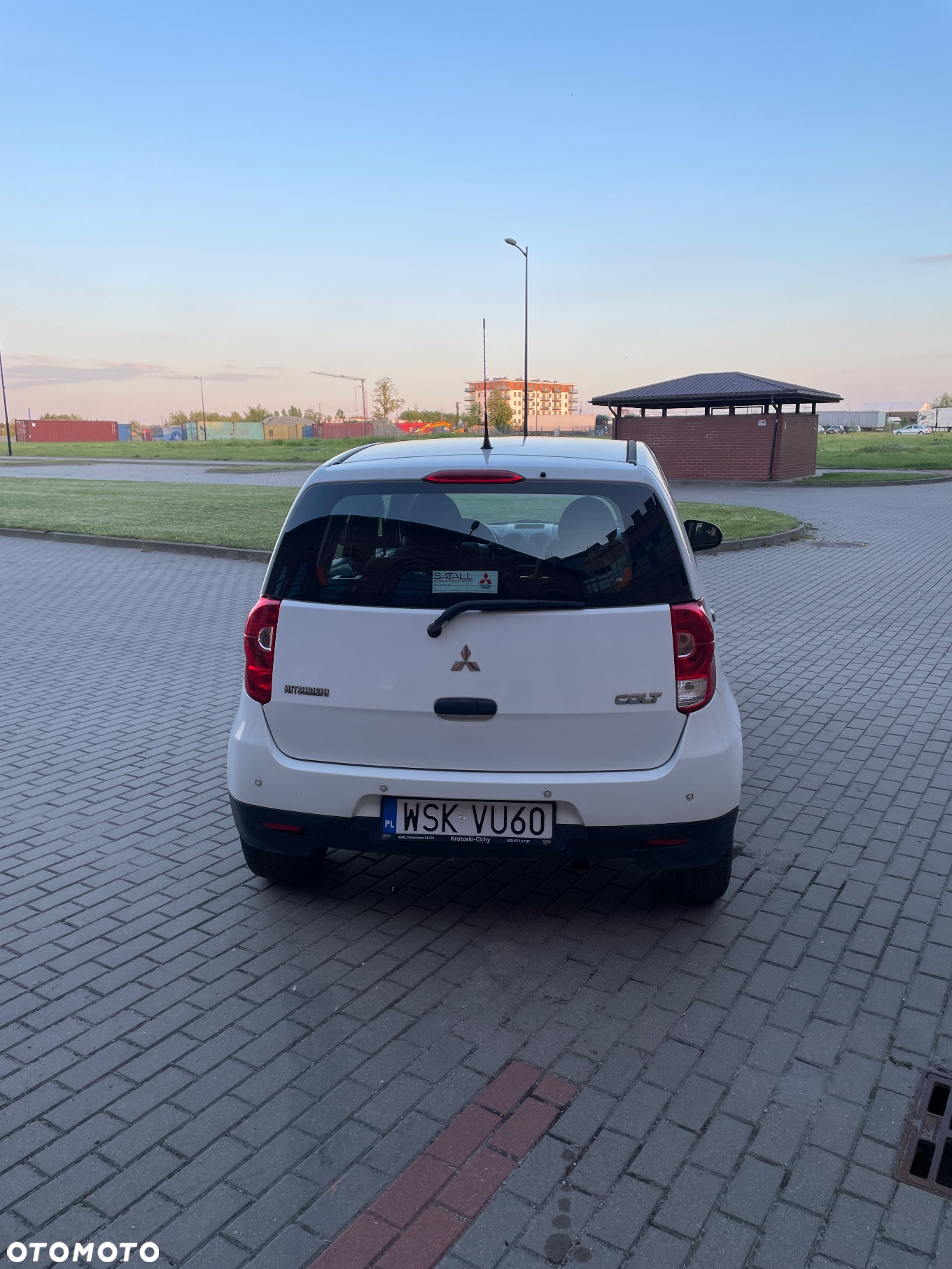 Mitsubishi Colt 1.3 Inform - 5