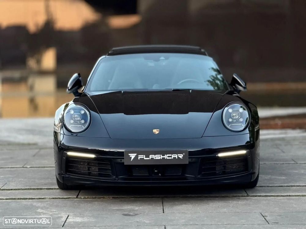 Porsche 911 (992) Carrera 4 PDK - 12