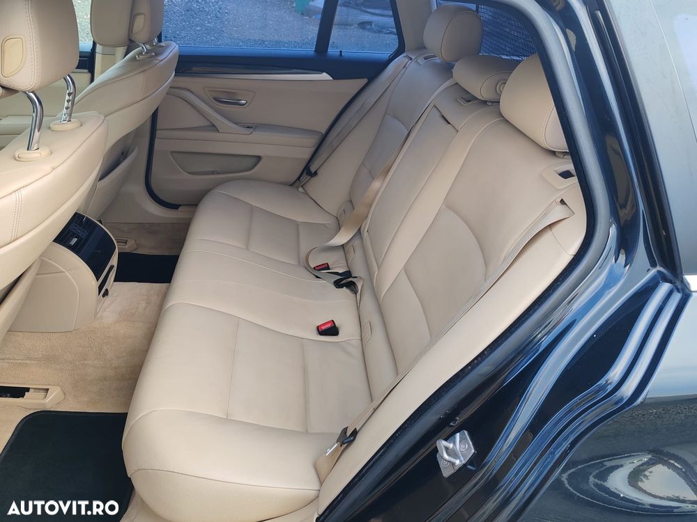 BMW Seria 5 520d - 13