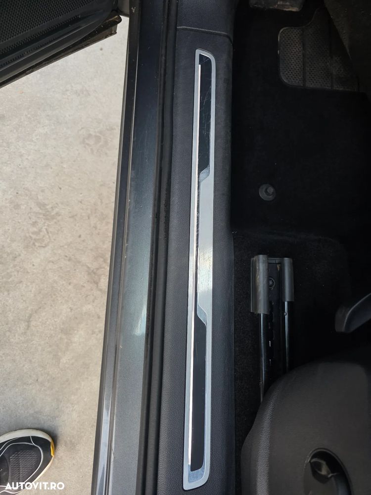 Volkswagen Tiguan 2.0 TDI 4Mot DSG Highline - 19