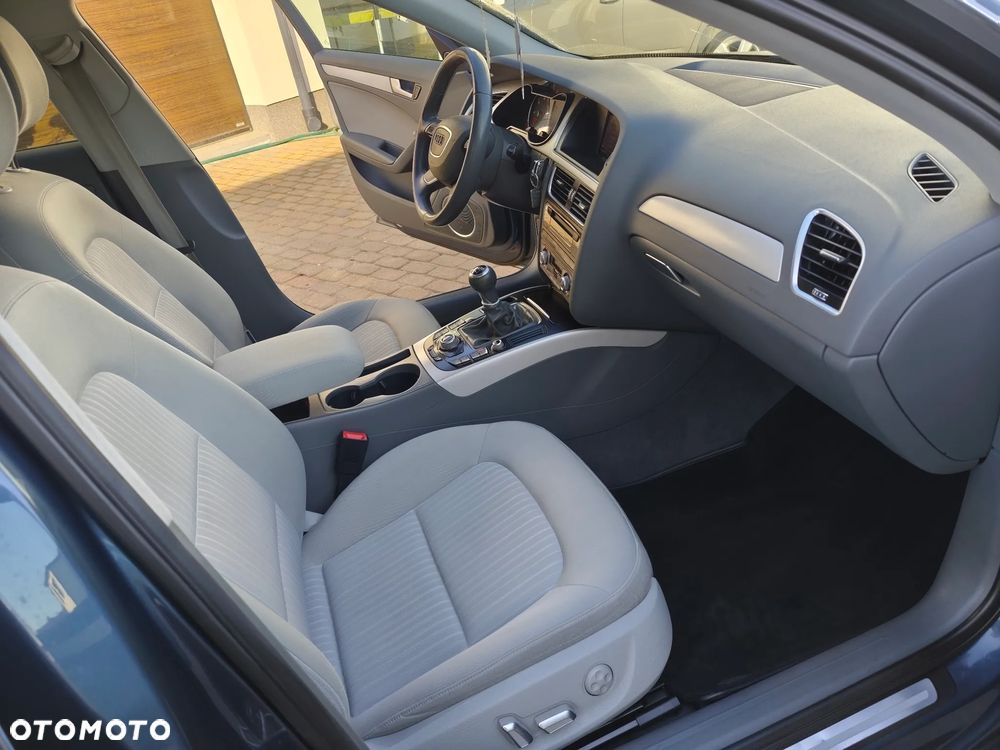 Audi A4 Avant 3.0 TDI - 16