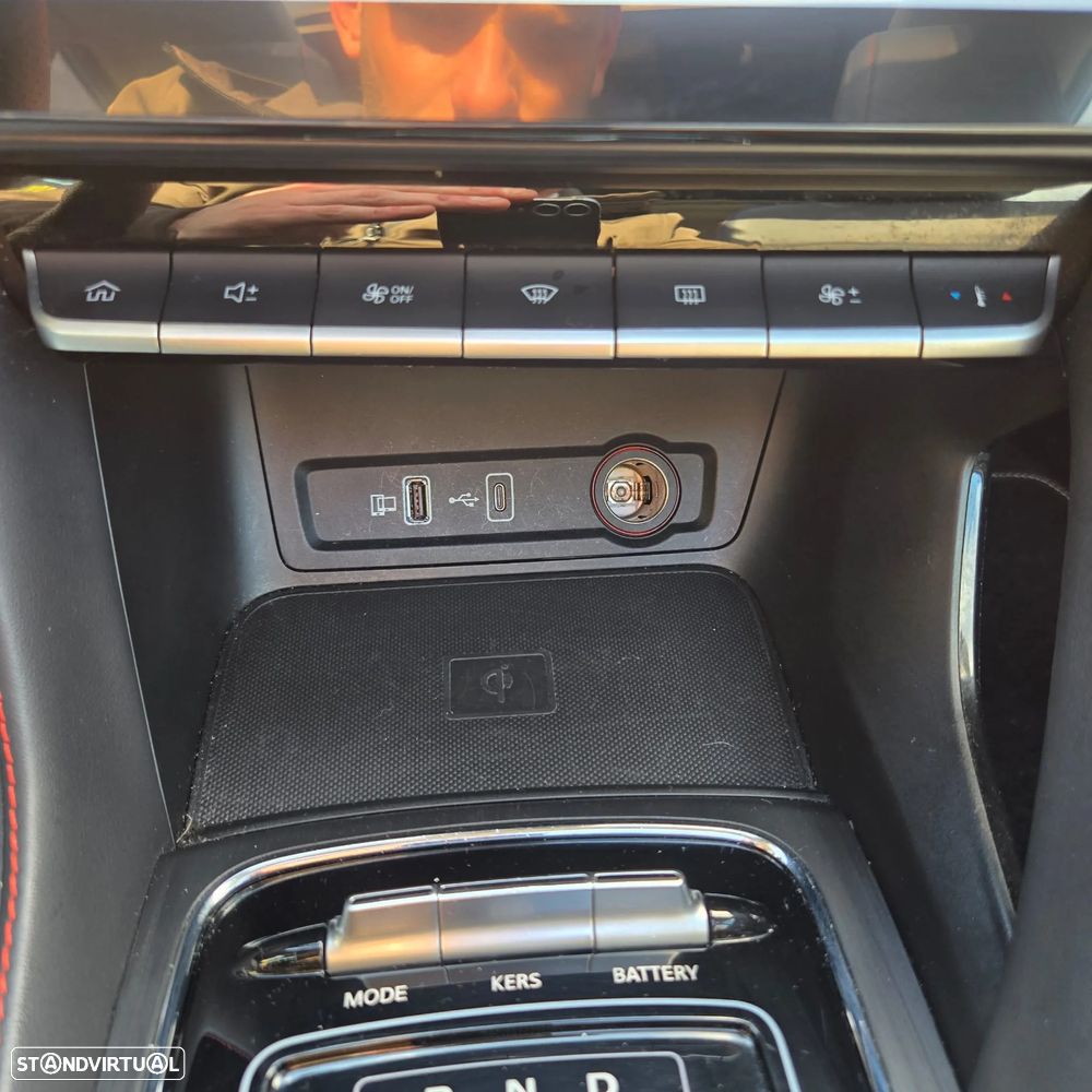 MG ZS EV 72.6 kWh Luxury - 37