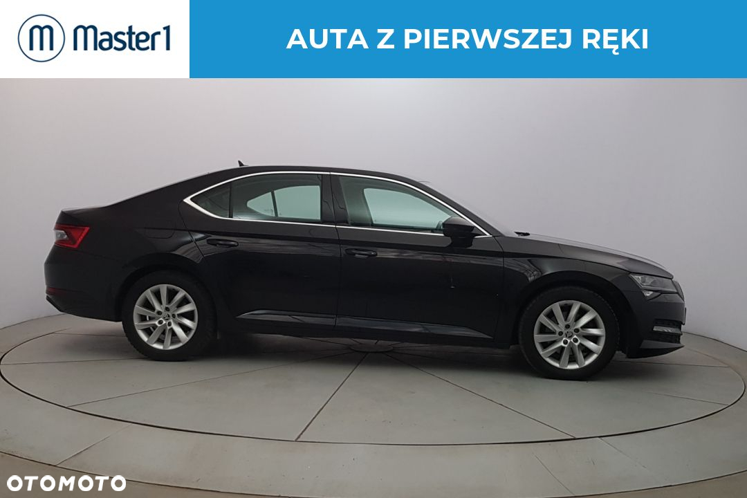 Skoda Superb 2.0 TDI Ambition DSG - 8