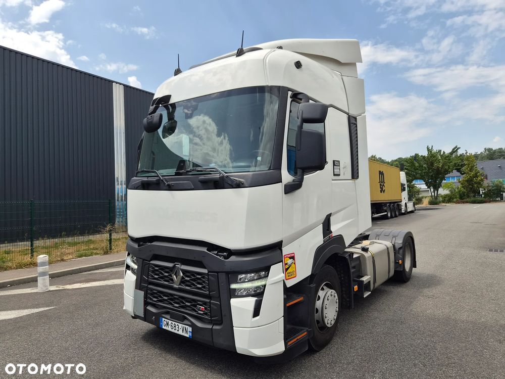 Renault T480 - 1