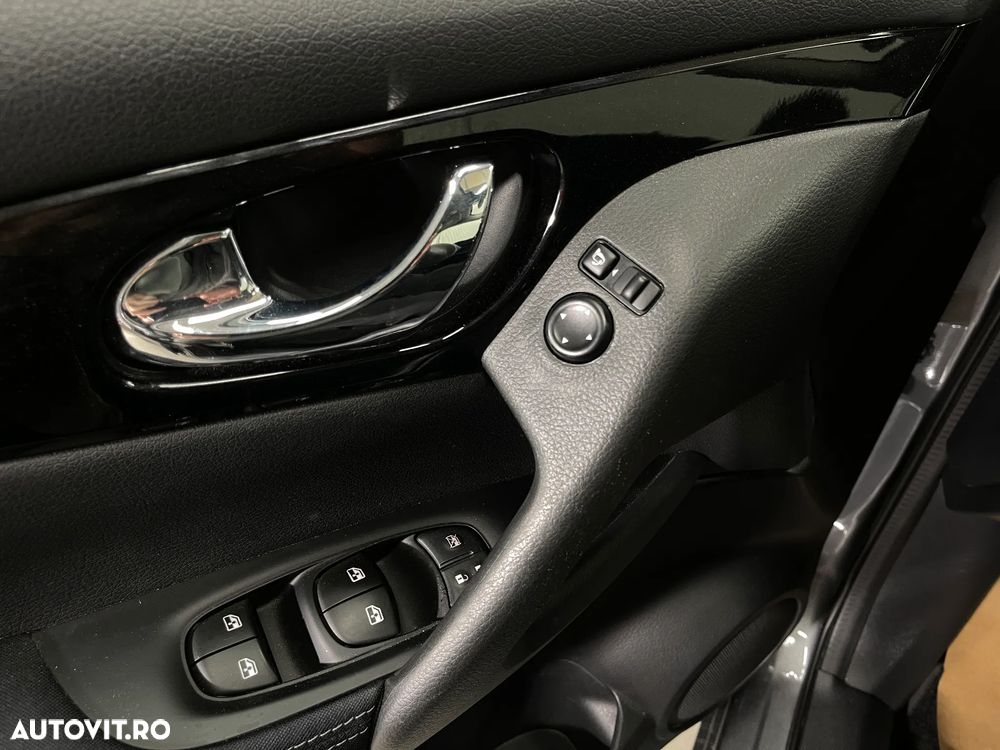 Nissan Qashqai 1.5 DCI DCT N-CONNECTA - 18