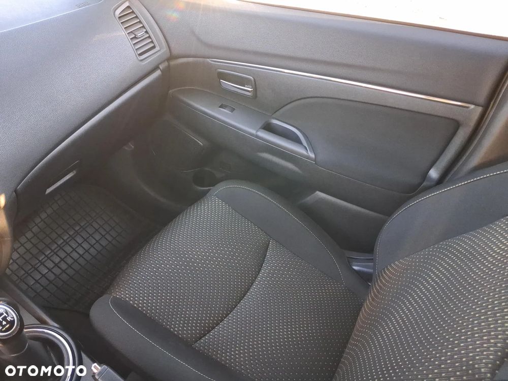 Mitsubishi ASX 1.6 2WD Comfort Edition - 20