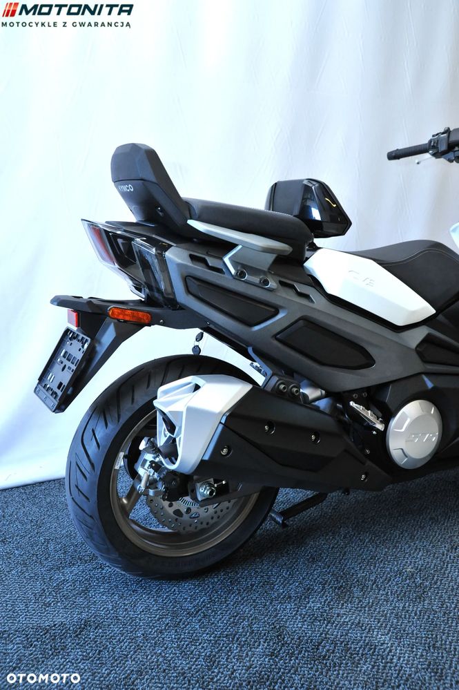 Kymco CV3 - 4