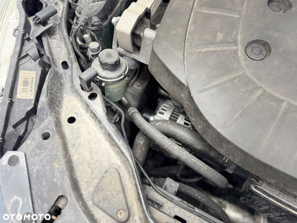 Volvo XC 60 D4 AWD Momentum - 21