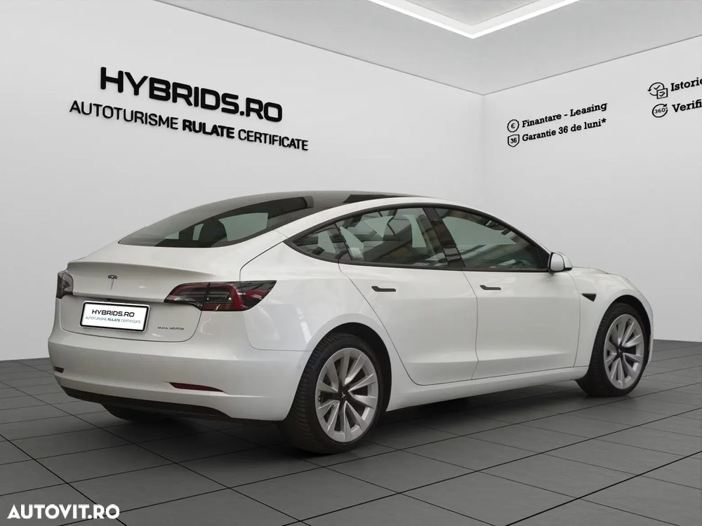 Tesla Model 3 Long Range AWD Premium - 18
