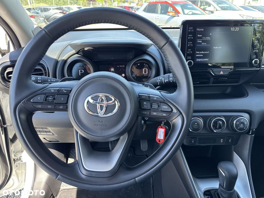 Toyota Yaris 1.5 Comfort CVT - 16