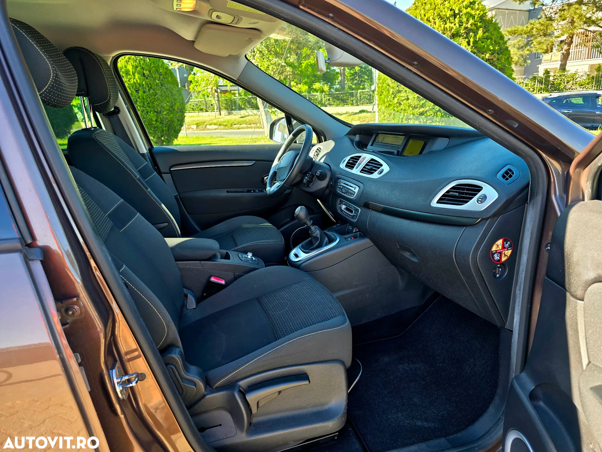 Renault Grand Scenic TCe 130 Dynamique - 7
