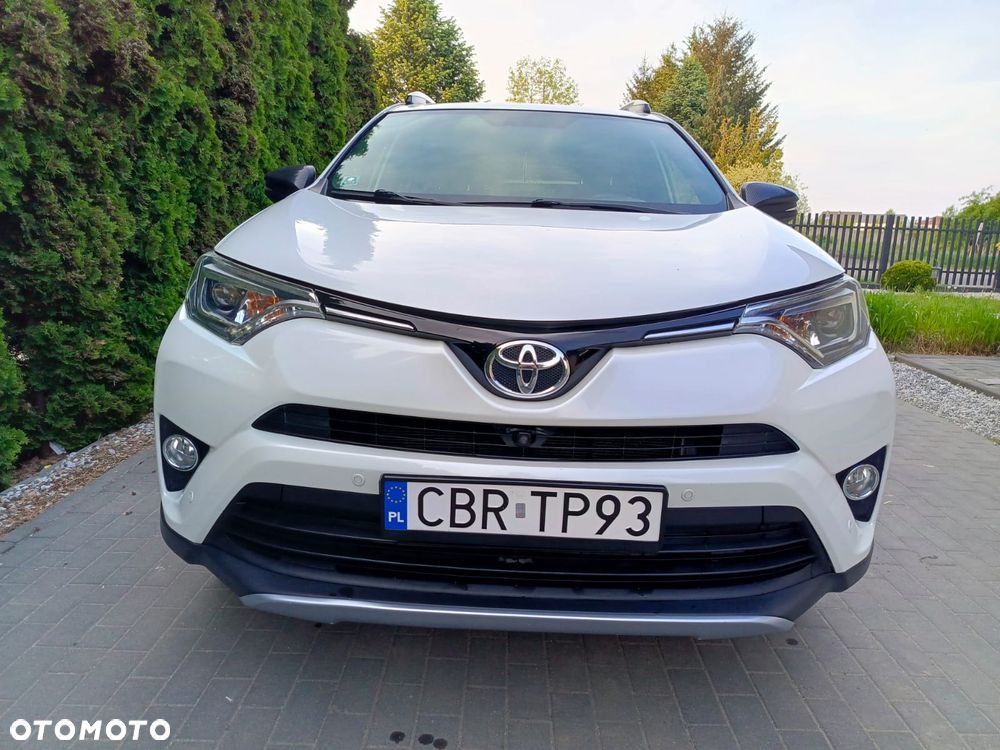 Toyota RAV4 2.0 D-4D Active 4x2 - 2