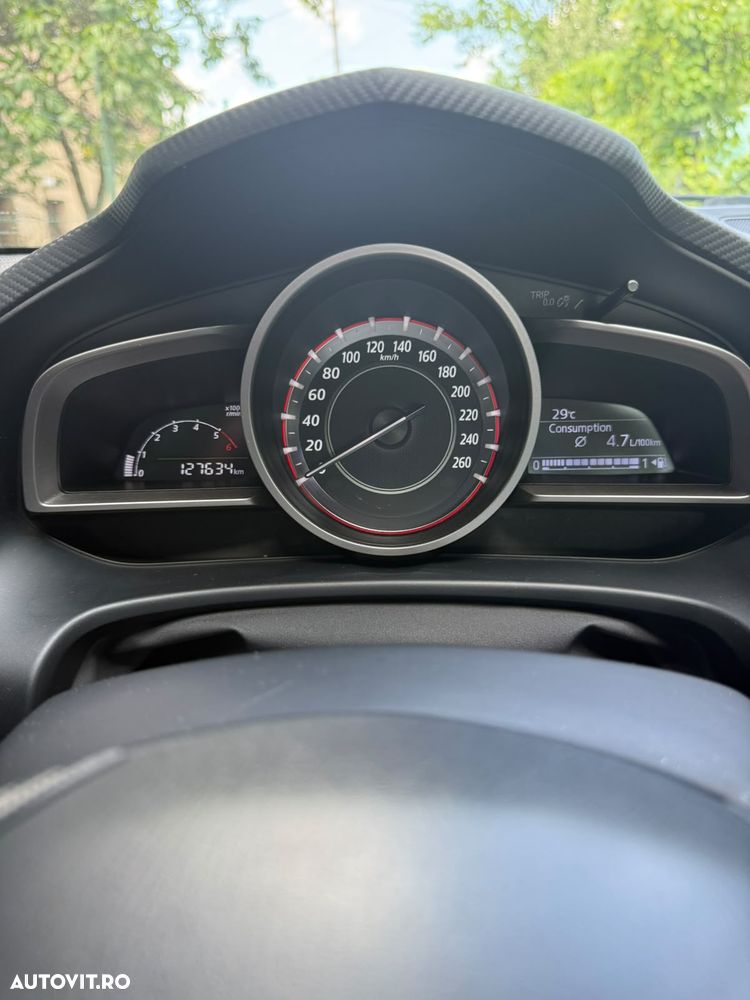 Mazda 3 - 12