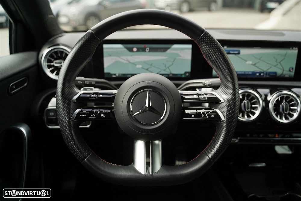 Mercedes-Benz A 200 AMG Line Aut. - 21