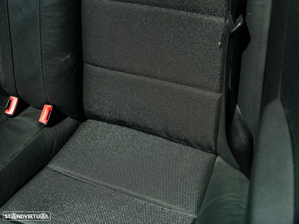 Audi A4 Cabrio 2.0 TDI S-line - 19