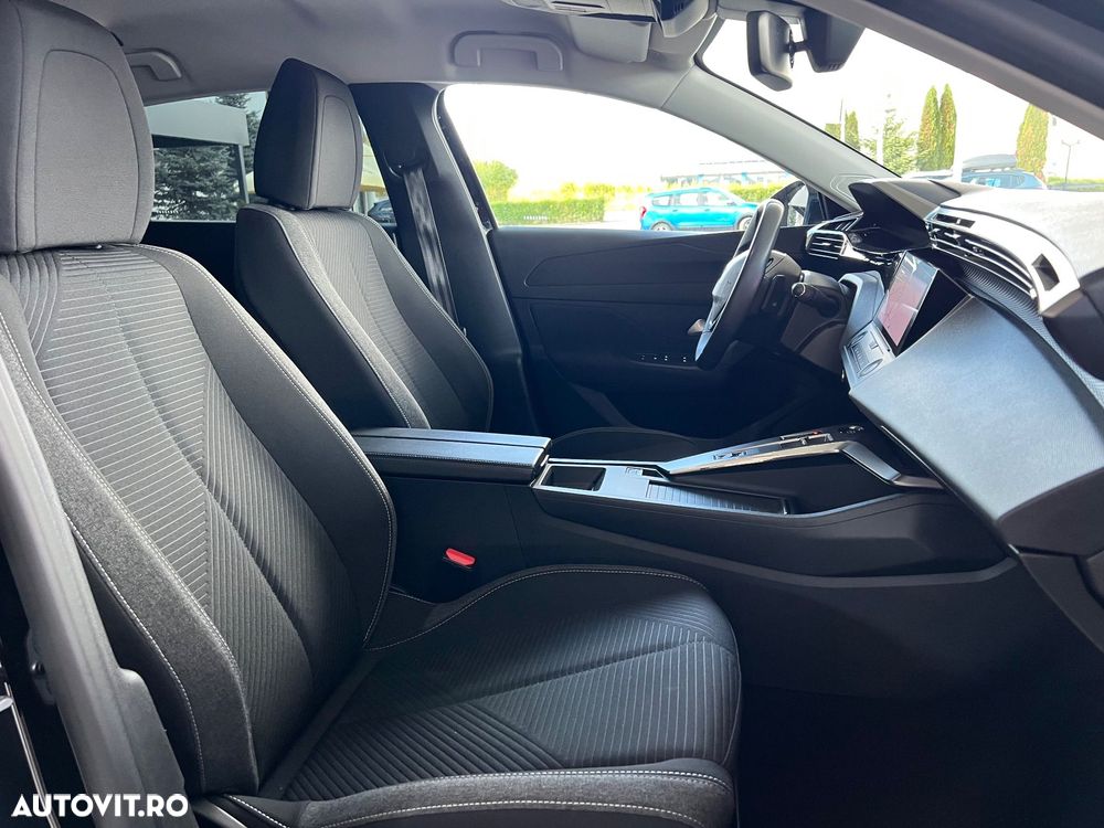 Peugeot 308 SW BlueHDi 130 EAT8 Allure - 32