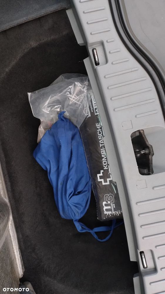 Ford S-Max - 14