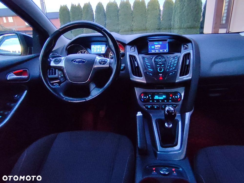 Ford Focus 1.0 EcoBoost STart-Stopp-System TITANIUM - 8