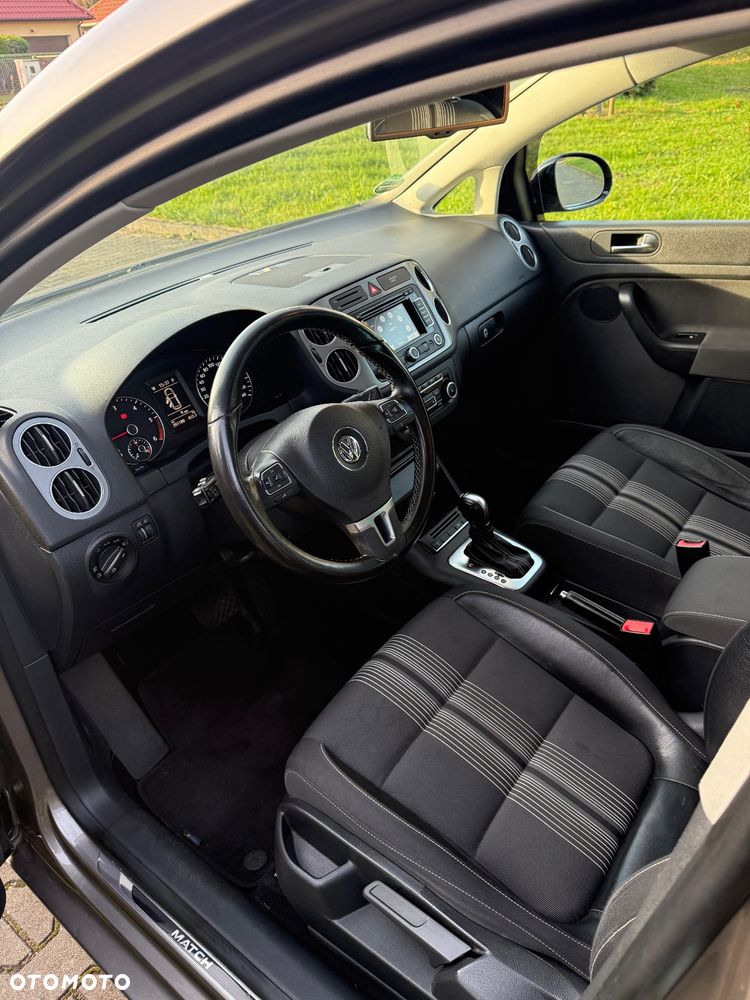 Volkswagen Golf Plus 2.0 TDI DPF DSG MATCH - 17