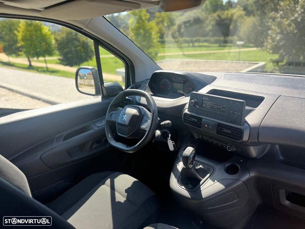 Peugeot Partner 1.5 BlueHDi Premium Longa - 14