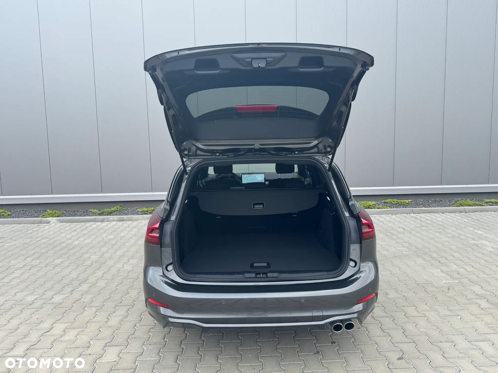 Ford Focus 1.0 EcoBoost mHEV ST-Line X - 11