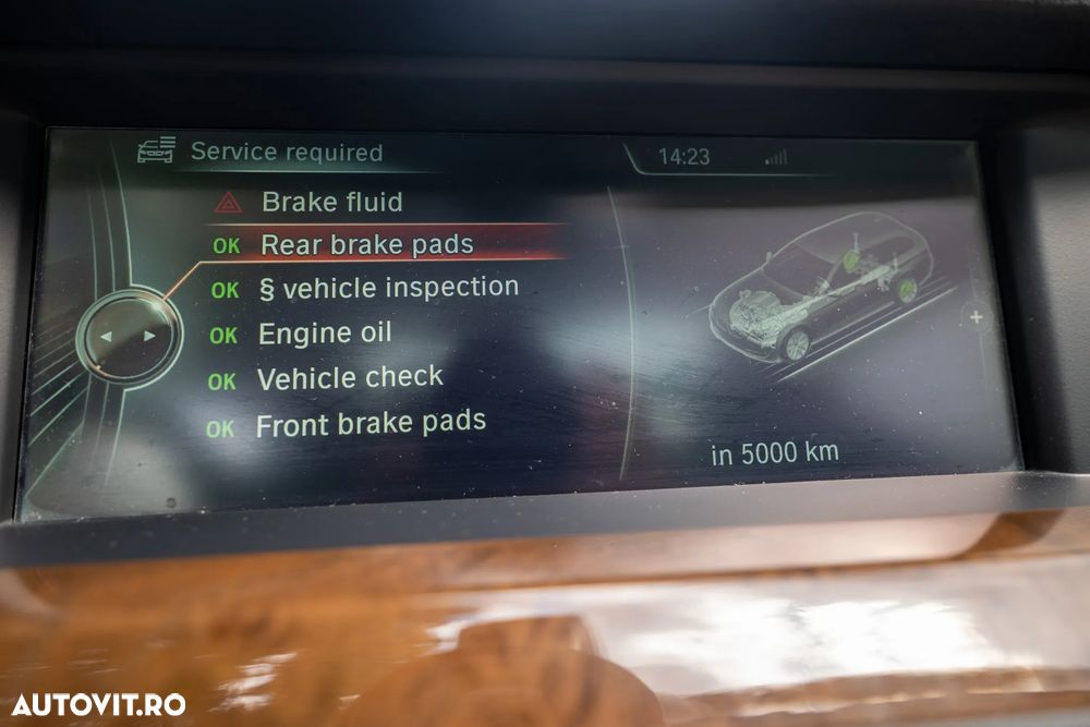 BMW Seria 5 525d xDrive Touring Aut. Luxury Line - 19