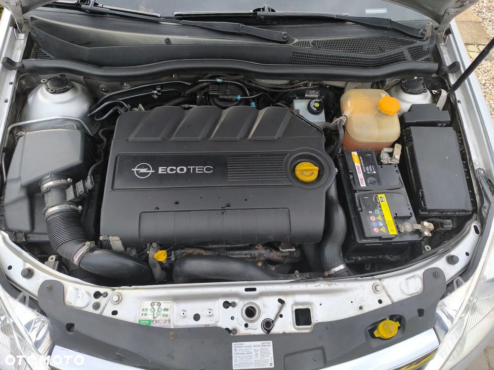 Opel Astra 1.9 CDTI Edition - 24