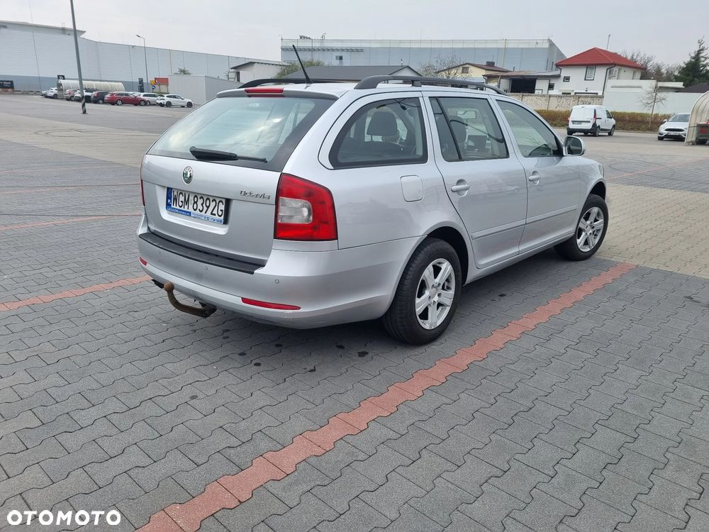 Skoda Octavia 1.6 TDI 4x4 Ambition - 3