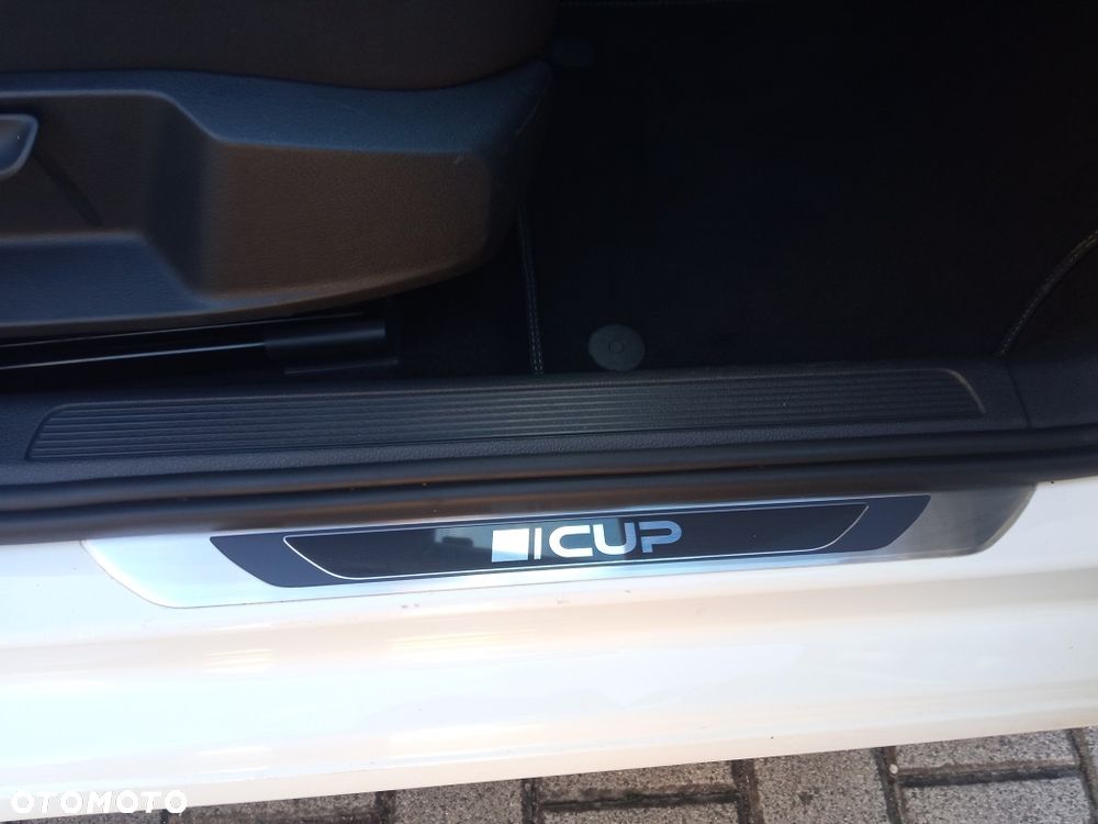 Volkswagen Golf Variant 1.4 TSI BlueMotion Technology Cup - 24