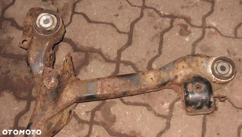 belka tył zawieszenie ośka AUDI A4 B6 napęd na przód - 5