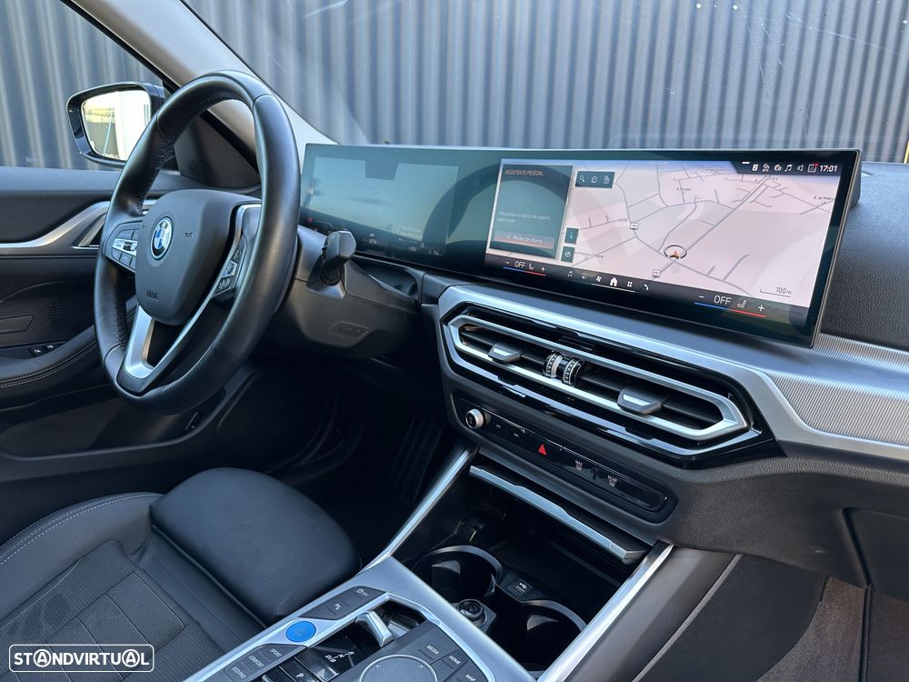 BMW i4 - 12