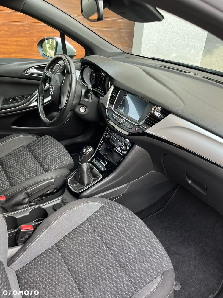 Opel Astra 1.2 T Ultimate S&S - 10