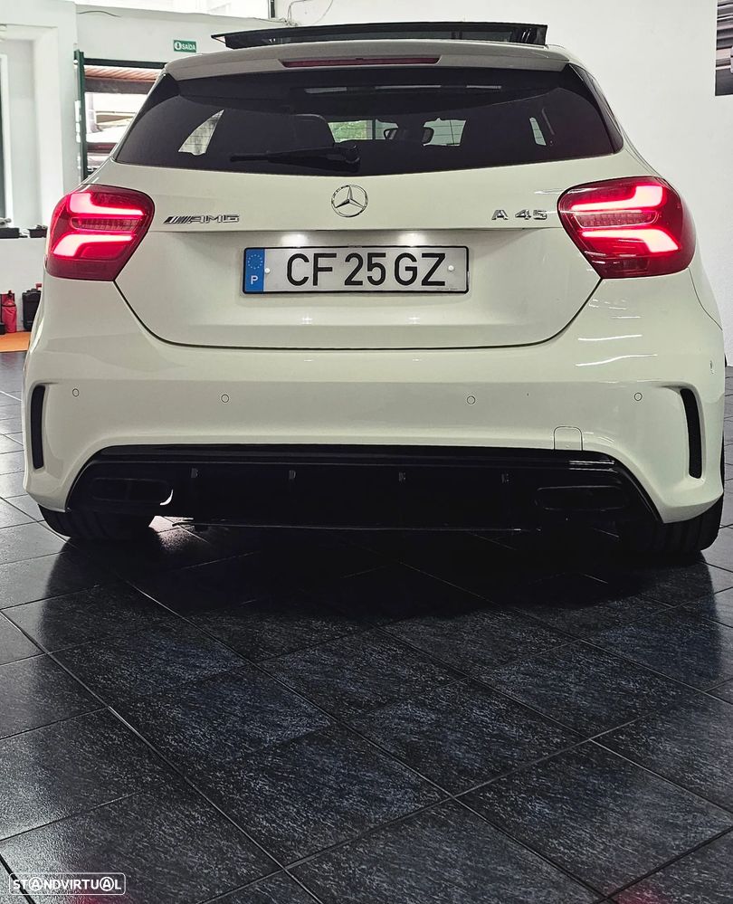 Mercedes-Benz A 45 AMG 4Matic Speedshift 7G-DCT Yellow Night Edition - 6