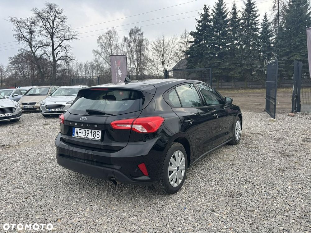 Ford Focus - 11