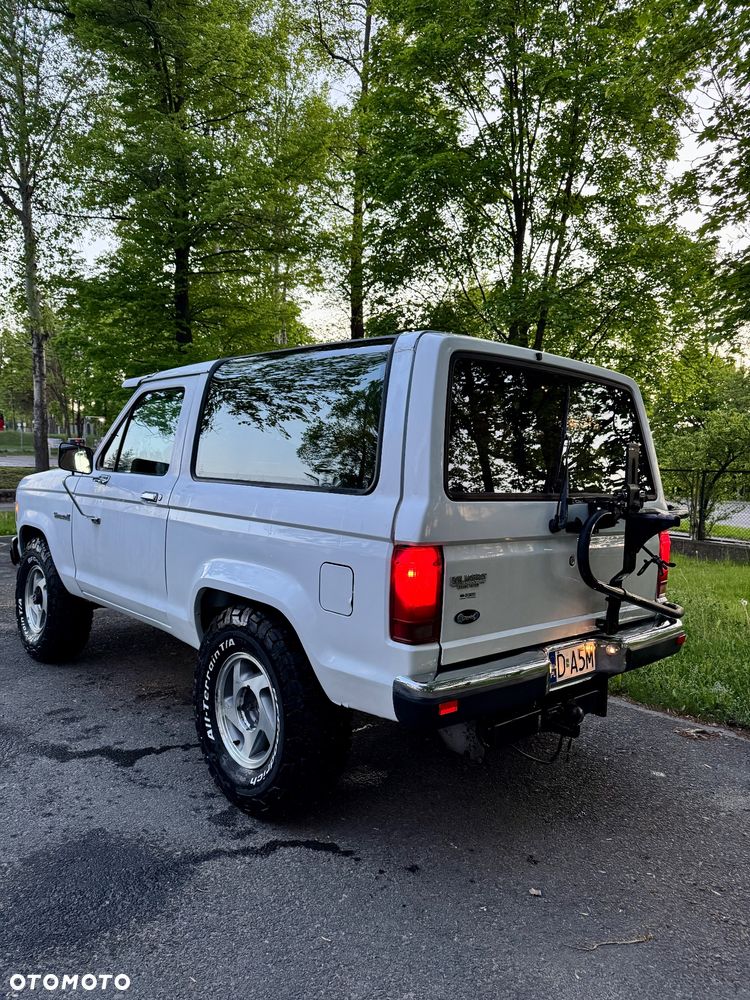 Ford Bronco - 31