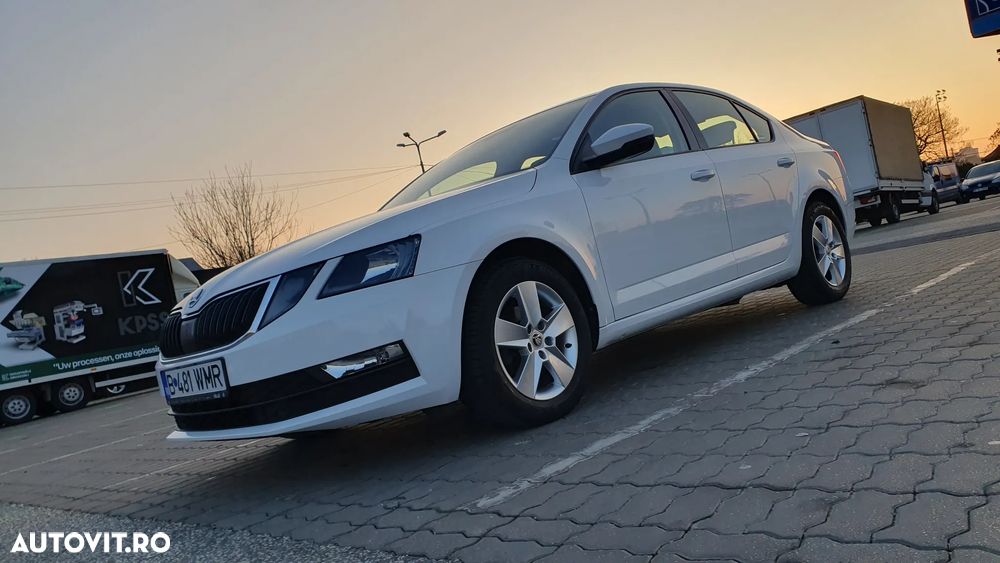 Skoda Octavia 1.6 TDI Style - 37