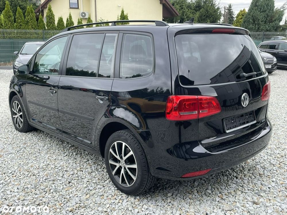 Volkswagen Touran 1.6 TDI DPF Comfortline - 8