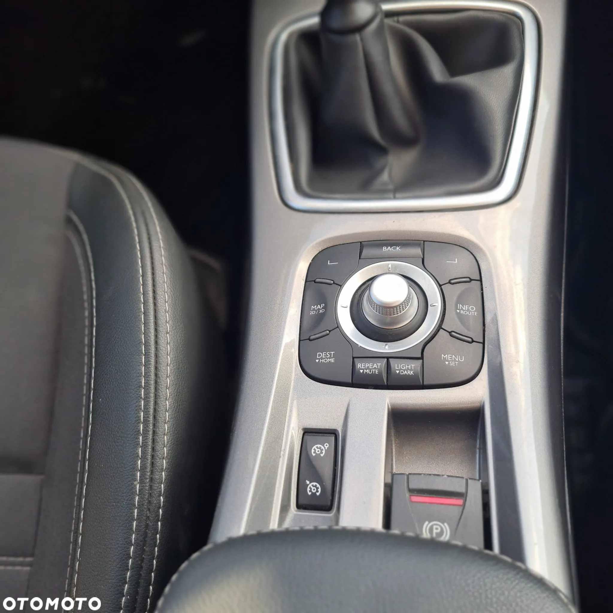 Renault Laguna 1.5 dCi Expression - 14