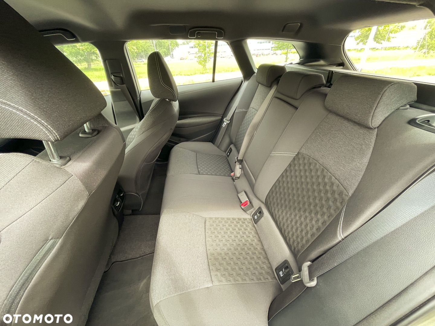 Toyota Corolla - 10